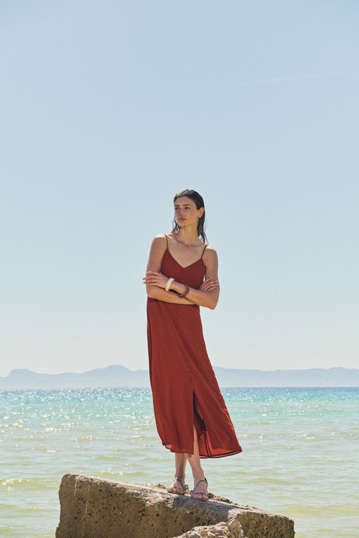 Ala Playa Vacaciones Que Ropa Llevar A La Playa Mujer Imágenes De