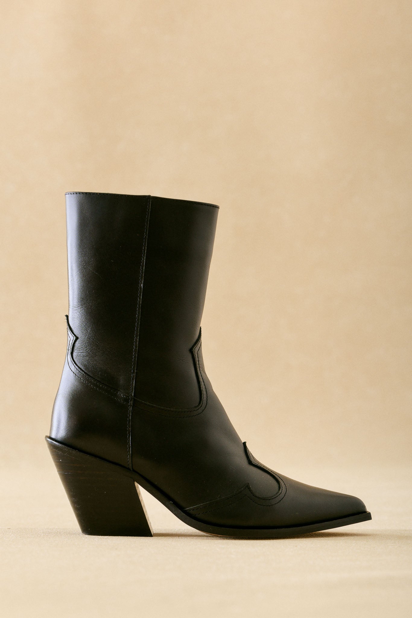 BERTA Black Boot