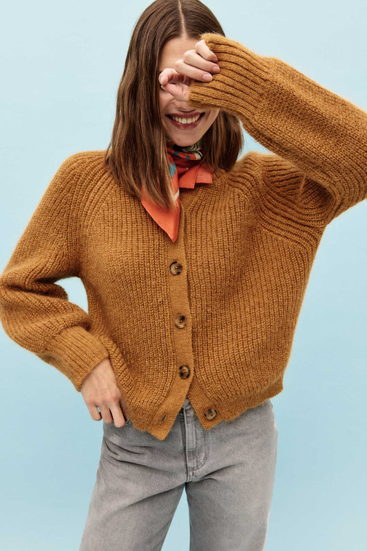 Cardigan BESSIE Mostaza - BIMANI