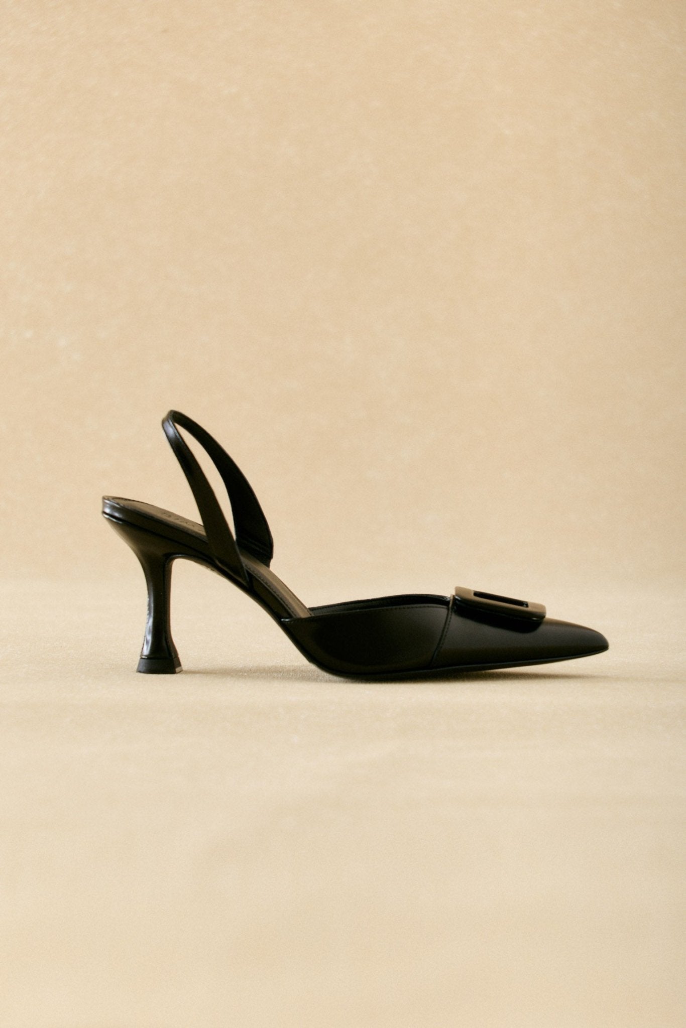 Stiletto NURIA Negro de piel BIMANI