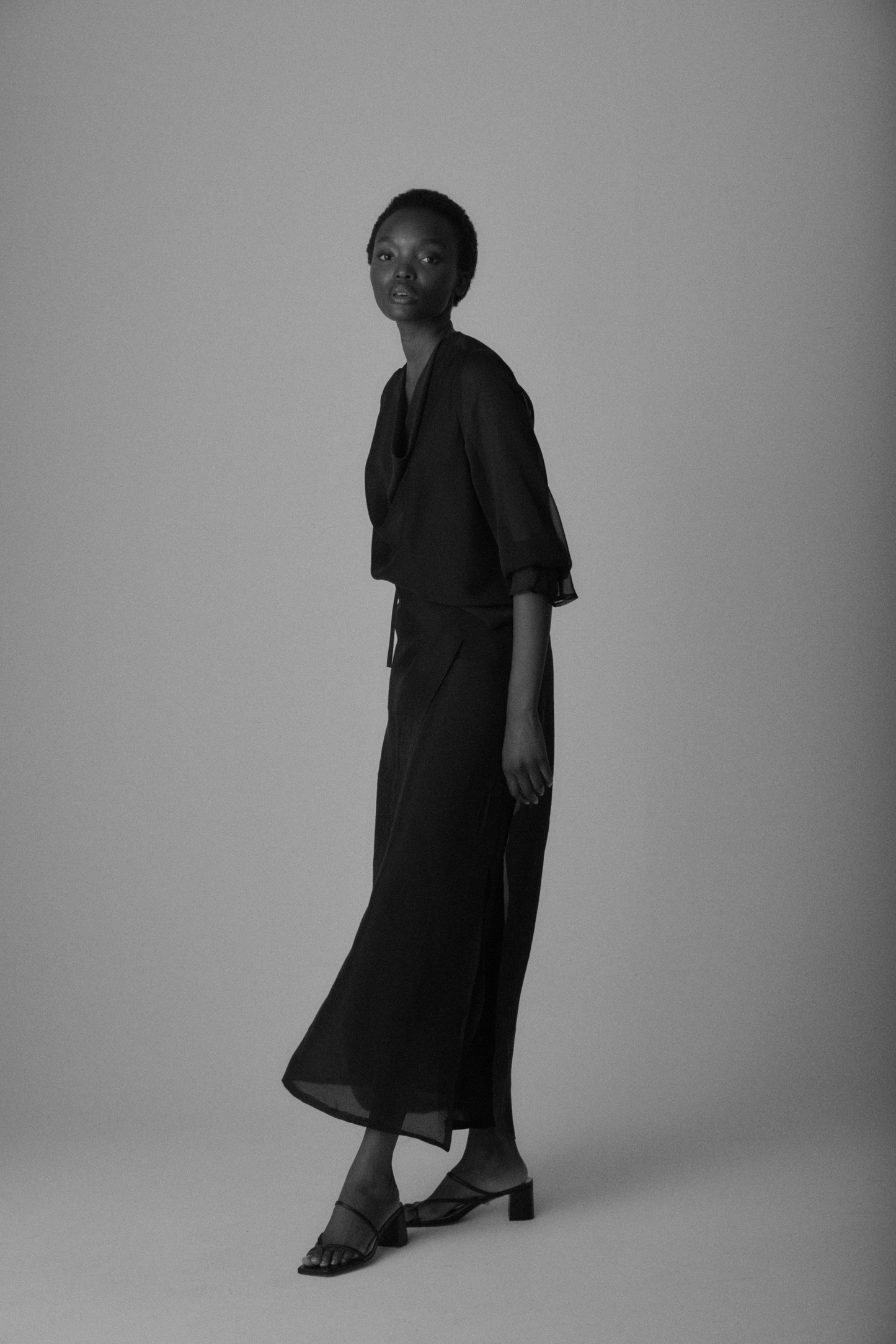HELIANE Magnetic Black Blouse