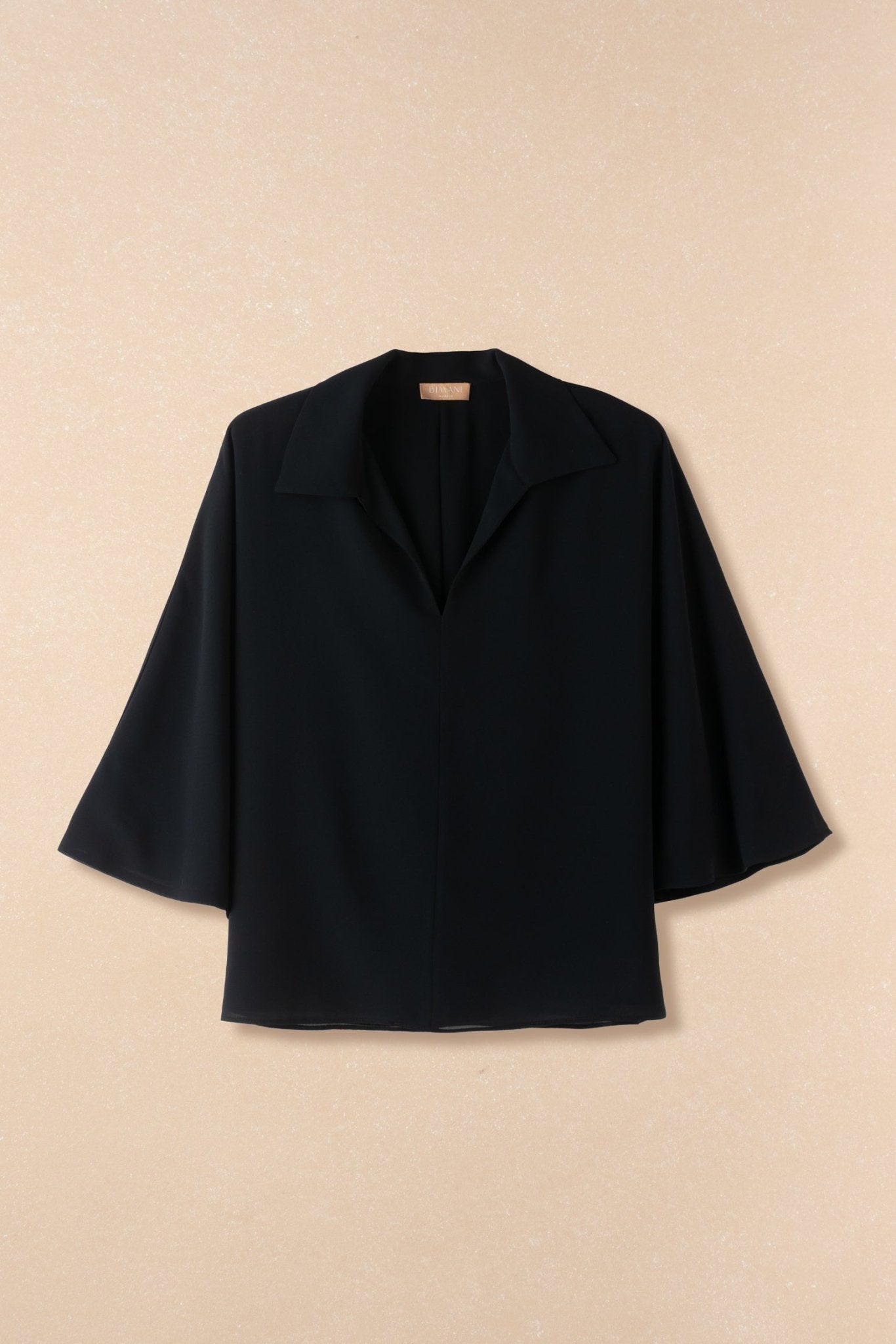 Blusa LUPE Negro Magnético - BIMANI