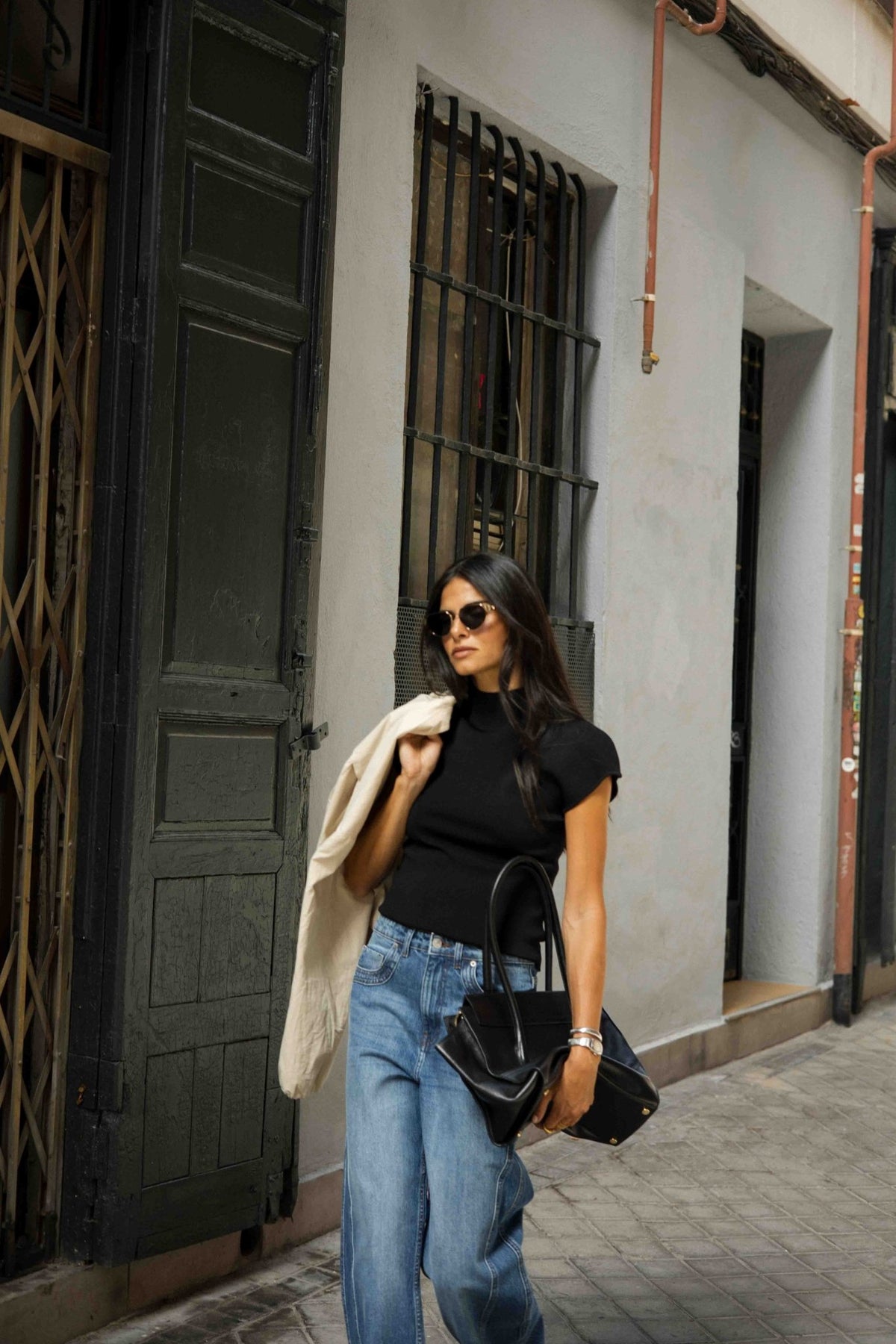 Camiseta ALINE Negro - BIMANI