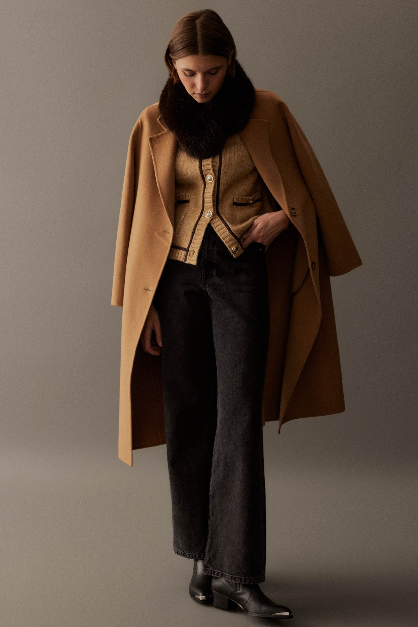 LINCOLN Camel Coat