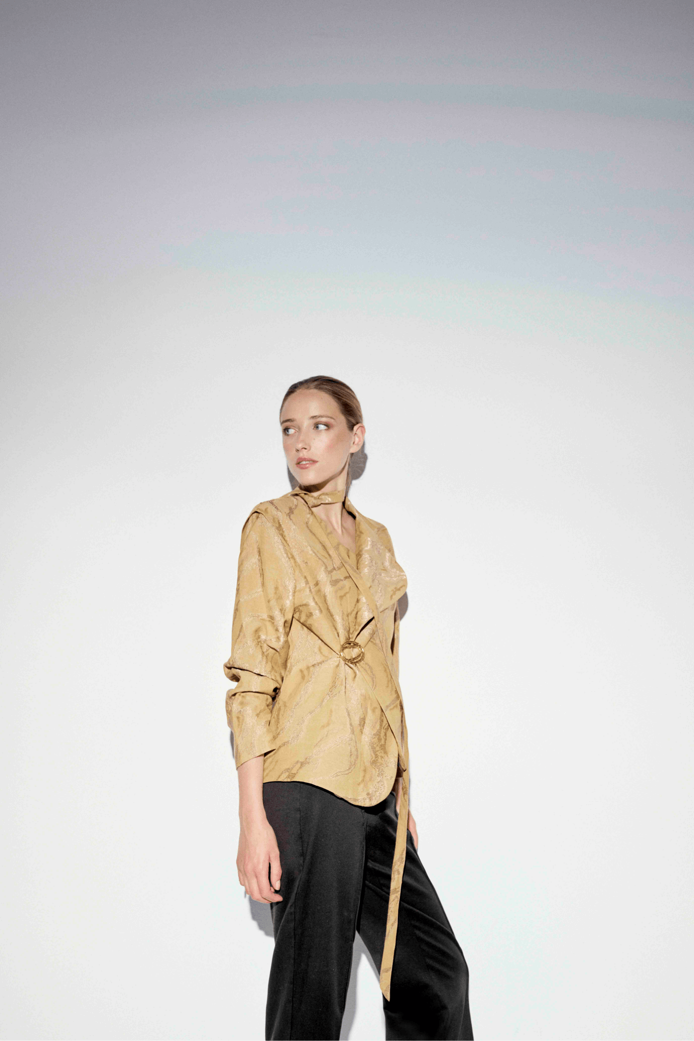 LIVIA Golden Textured Jacket