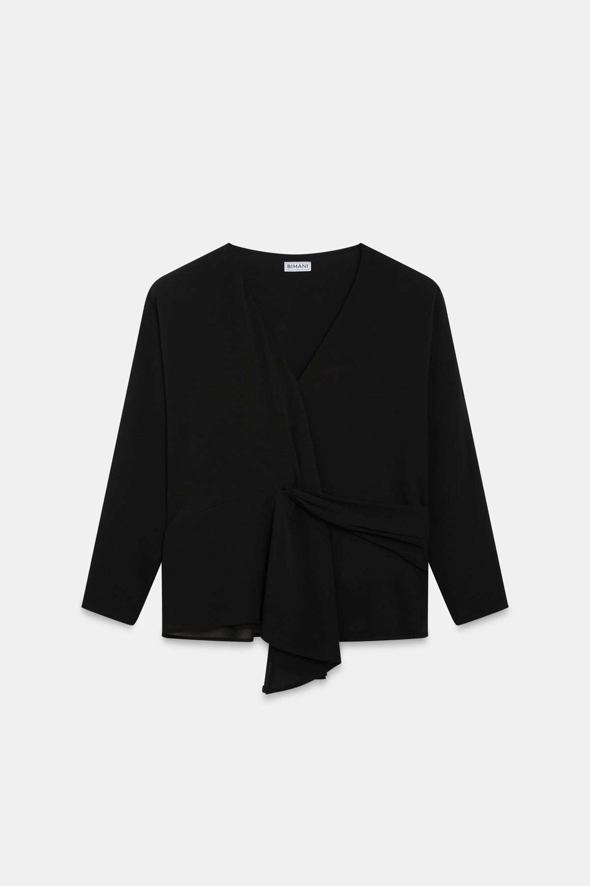 Blusa AVEN Negro Magnético