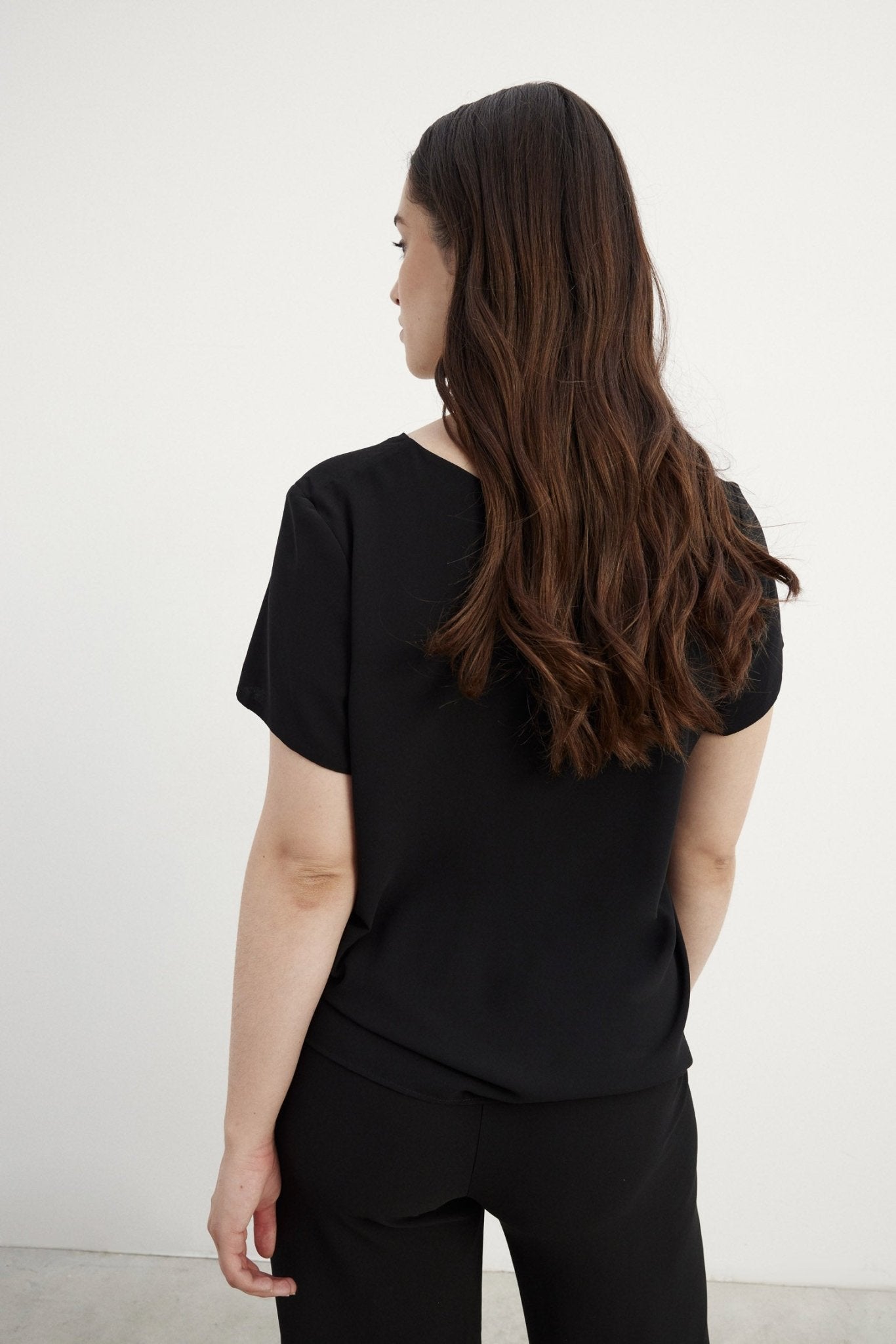 Blusa CALA Black - BIMANI