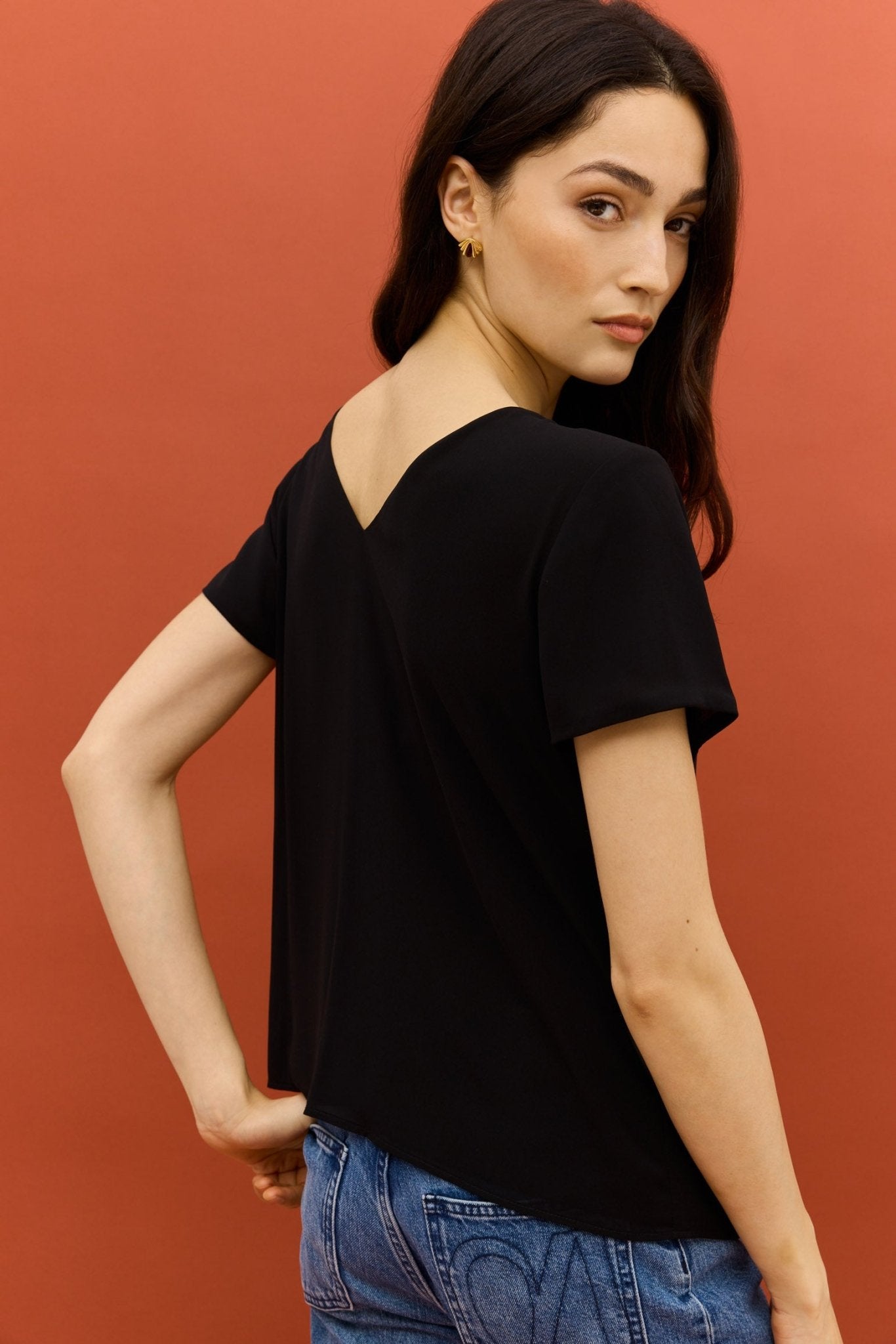 Blusa CALA Negro Magnético - BIMANI