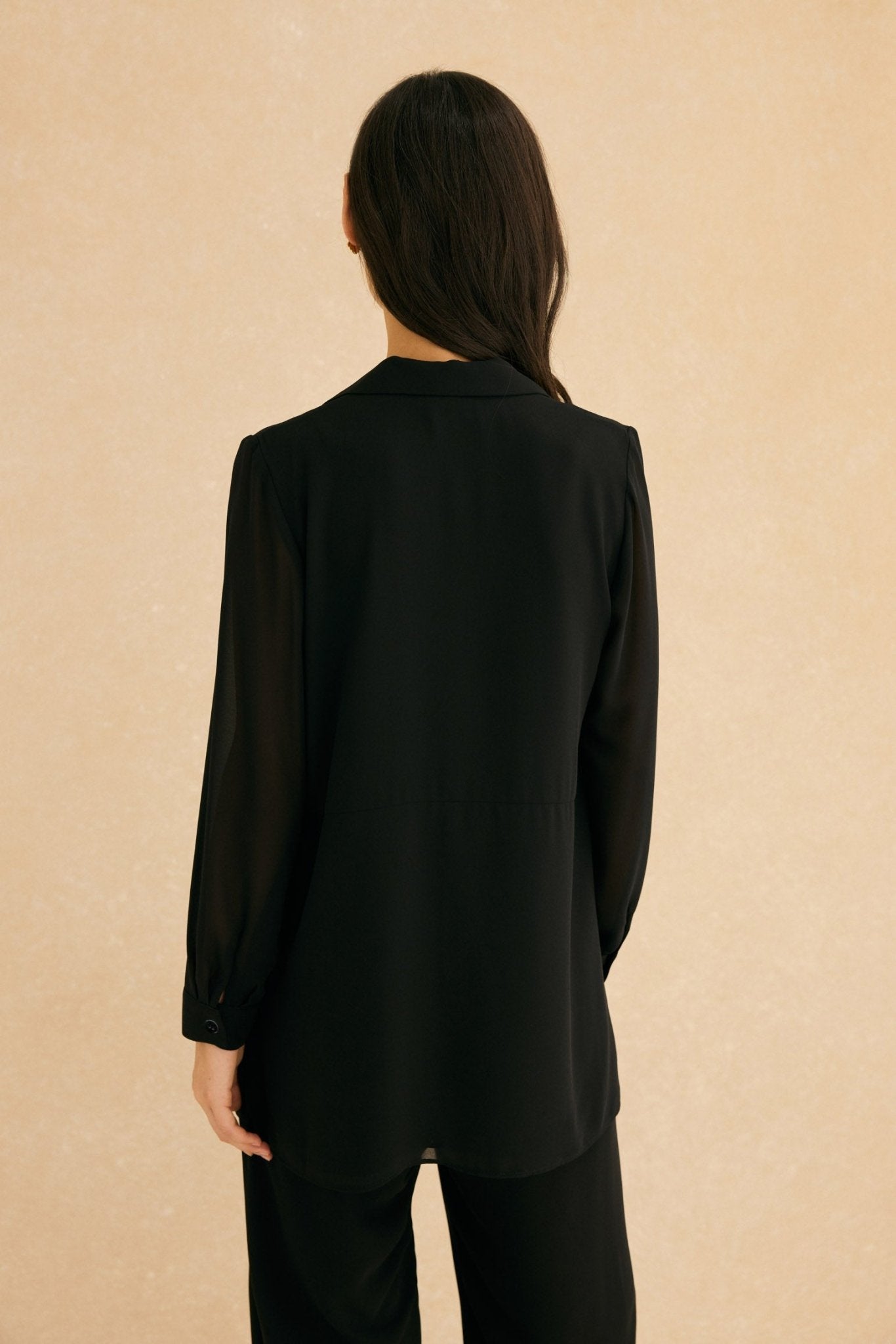 Blusa CINER Negro Magnético - BIMANI