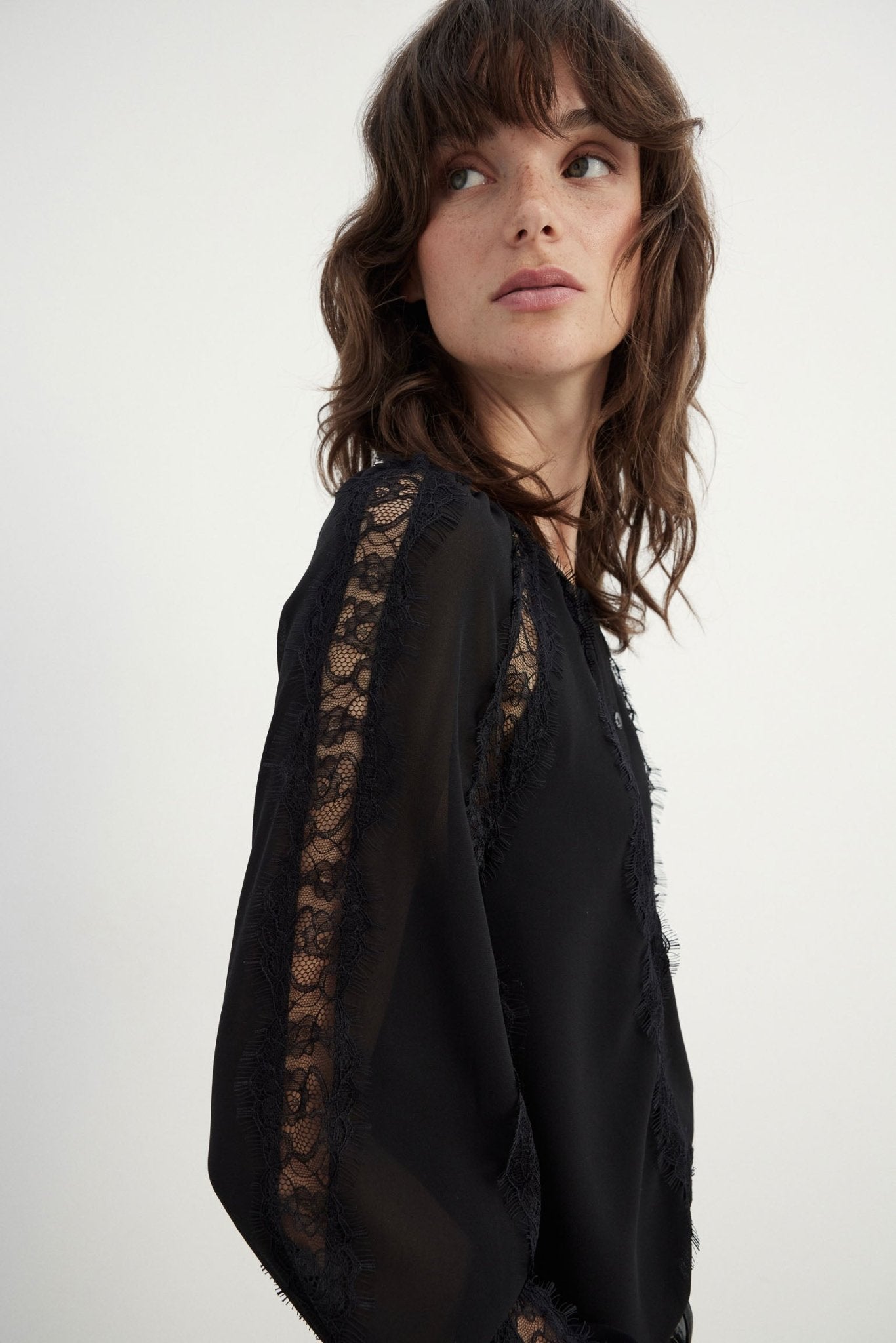 Blusa FLEUR Black - BIMANI