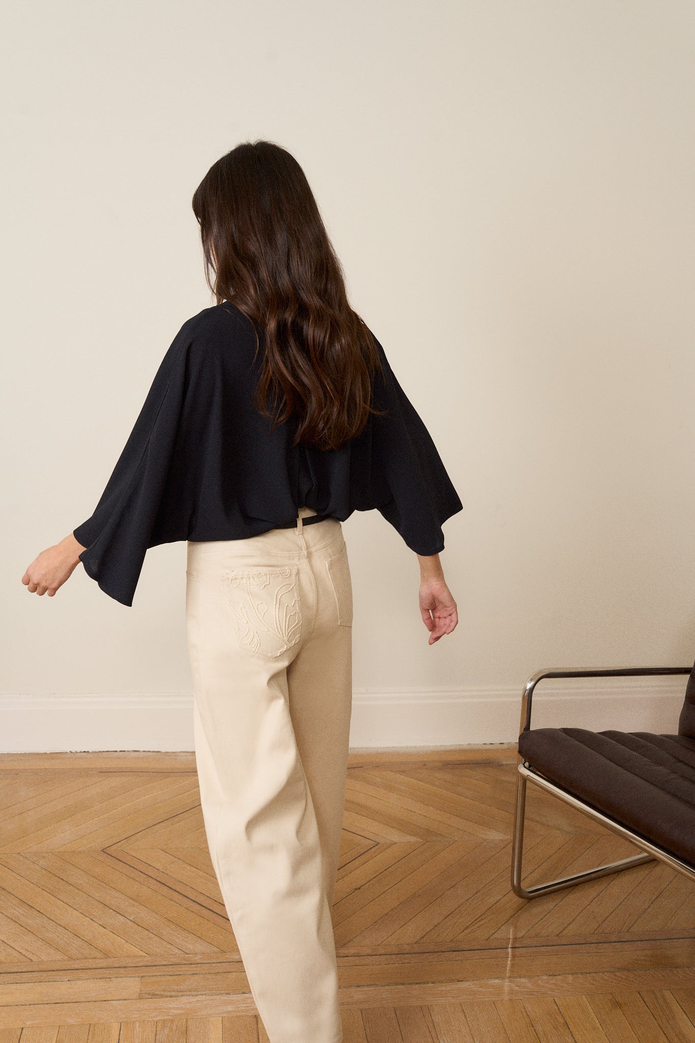 Blusa LUPE Negro Magnético - BIMANI