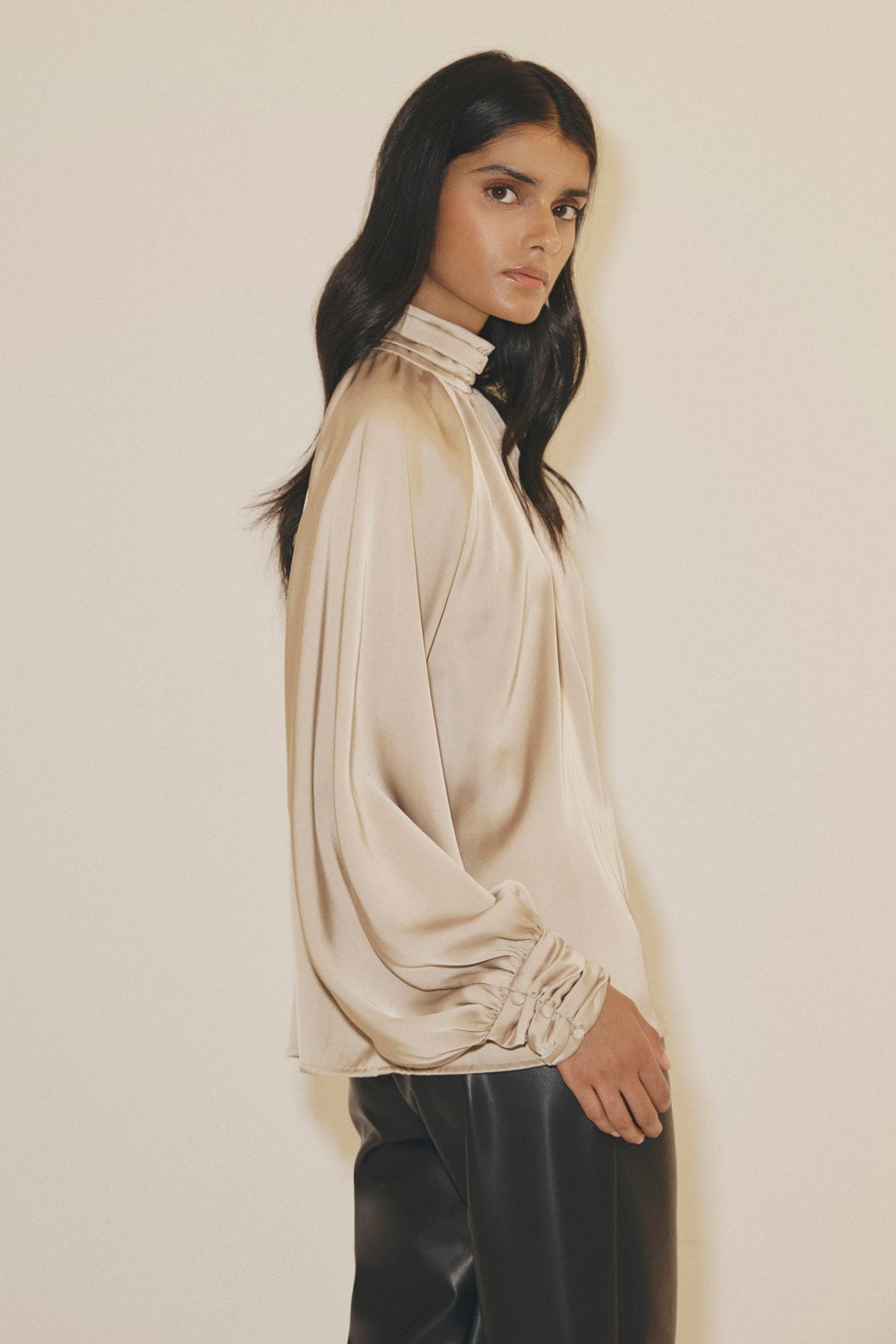 Blusa MOIRA Champagne