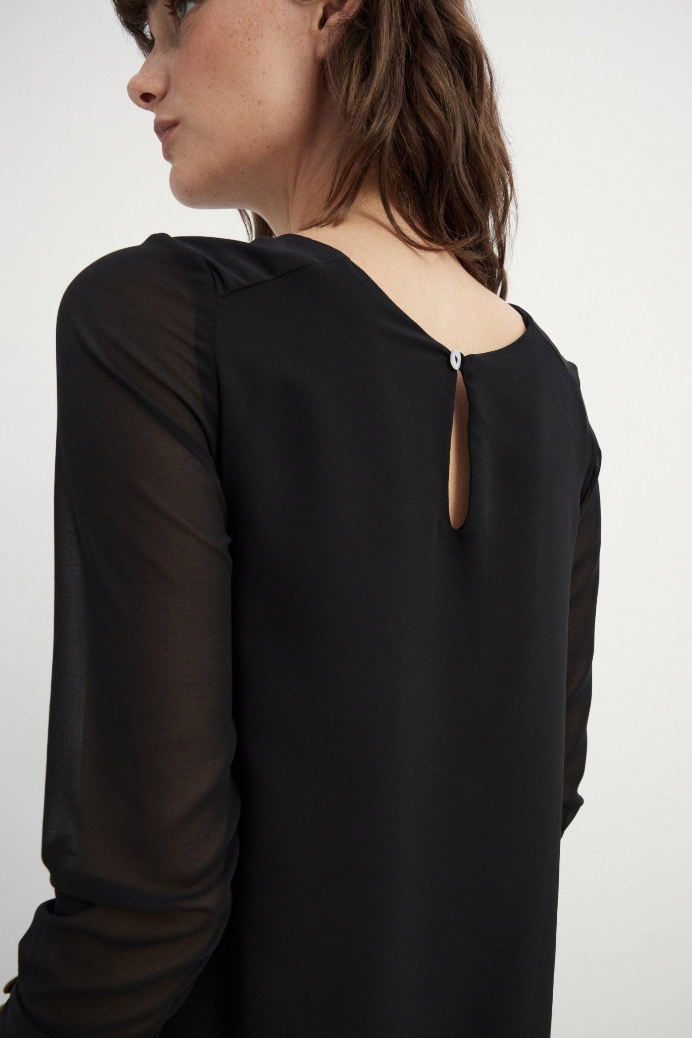 Blusa SENDA Black - BIMANI