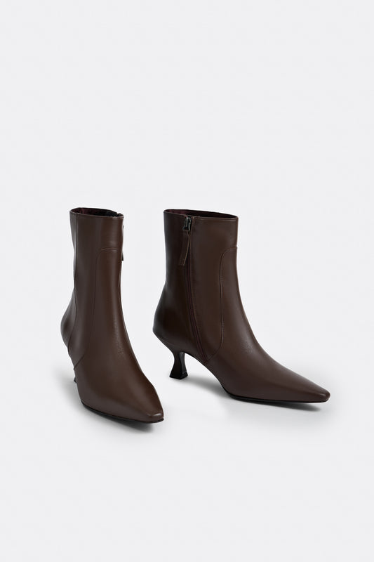 CAROLINA Brown Boot