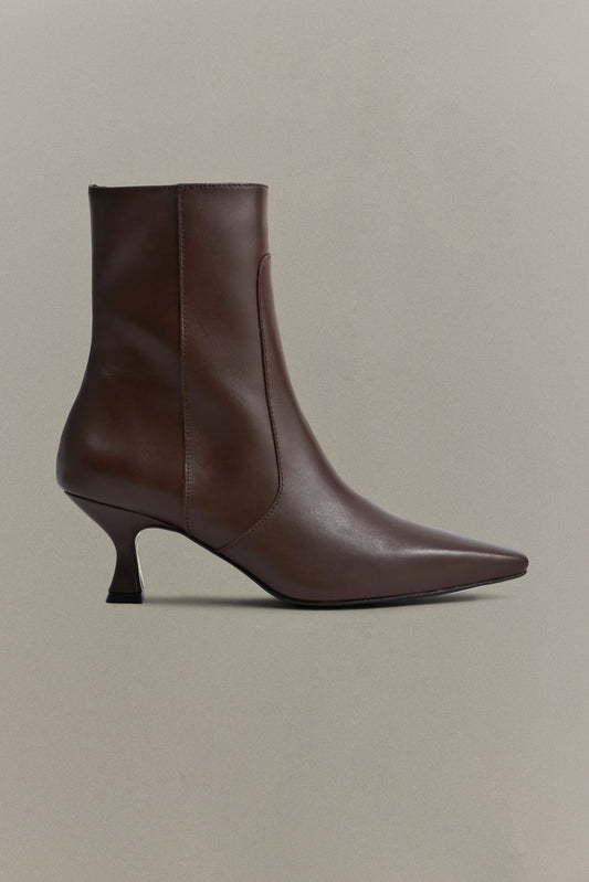 CAROLINA Brown Boot