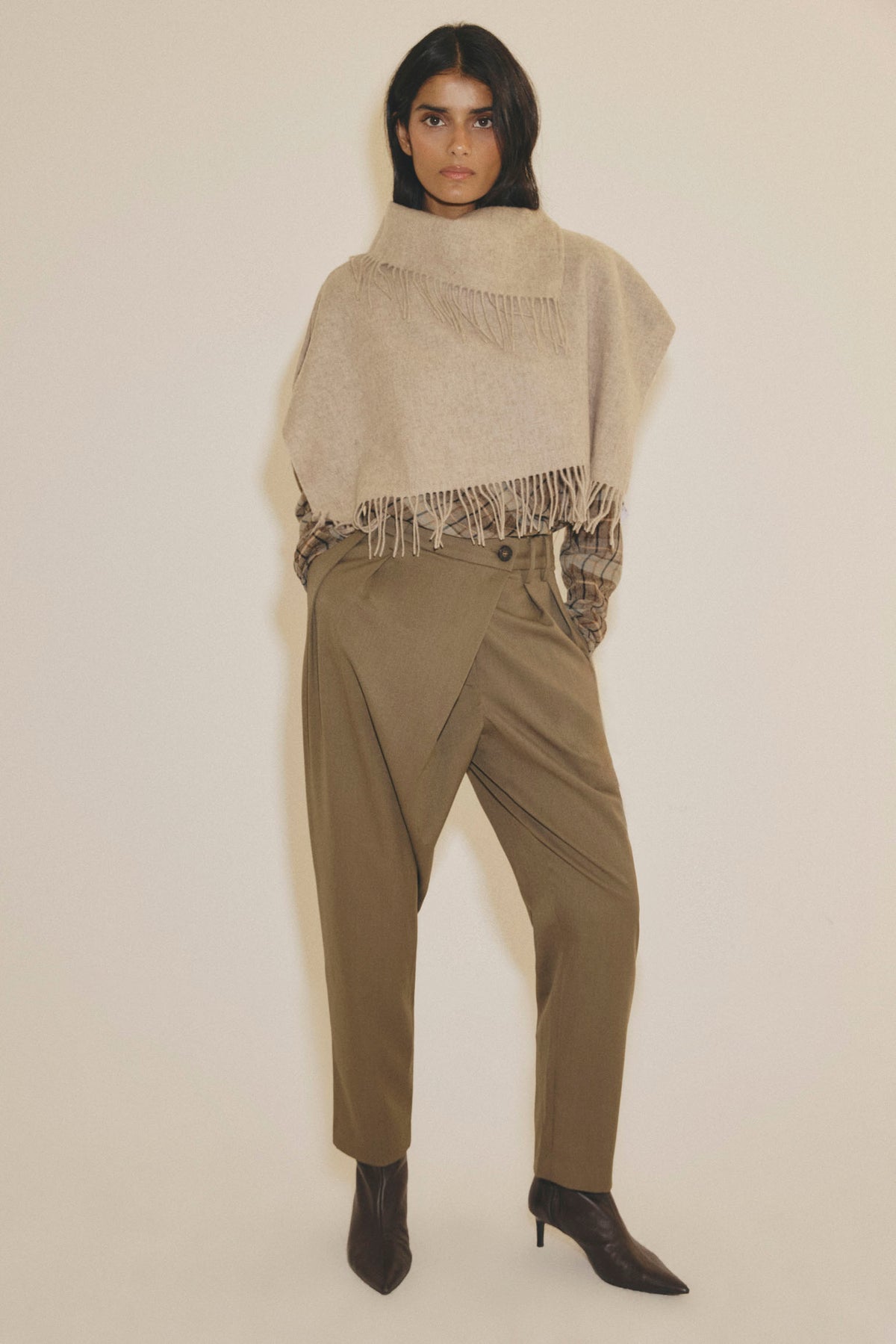 Cuello ALÉS Beige