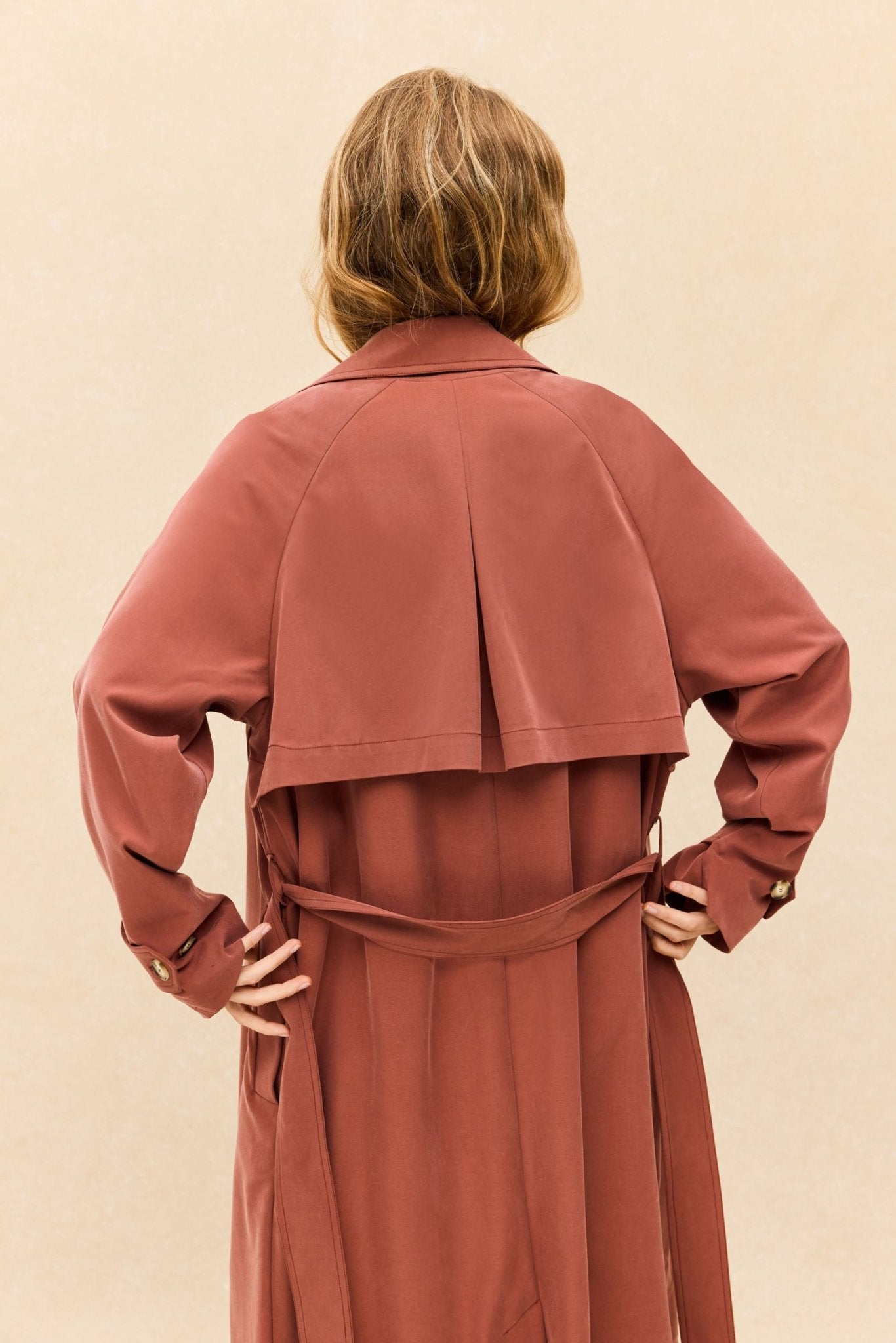 Gabardina KENSINGTON Terracota - BIMANI