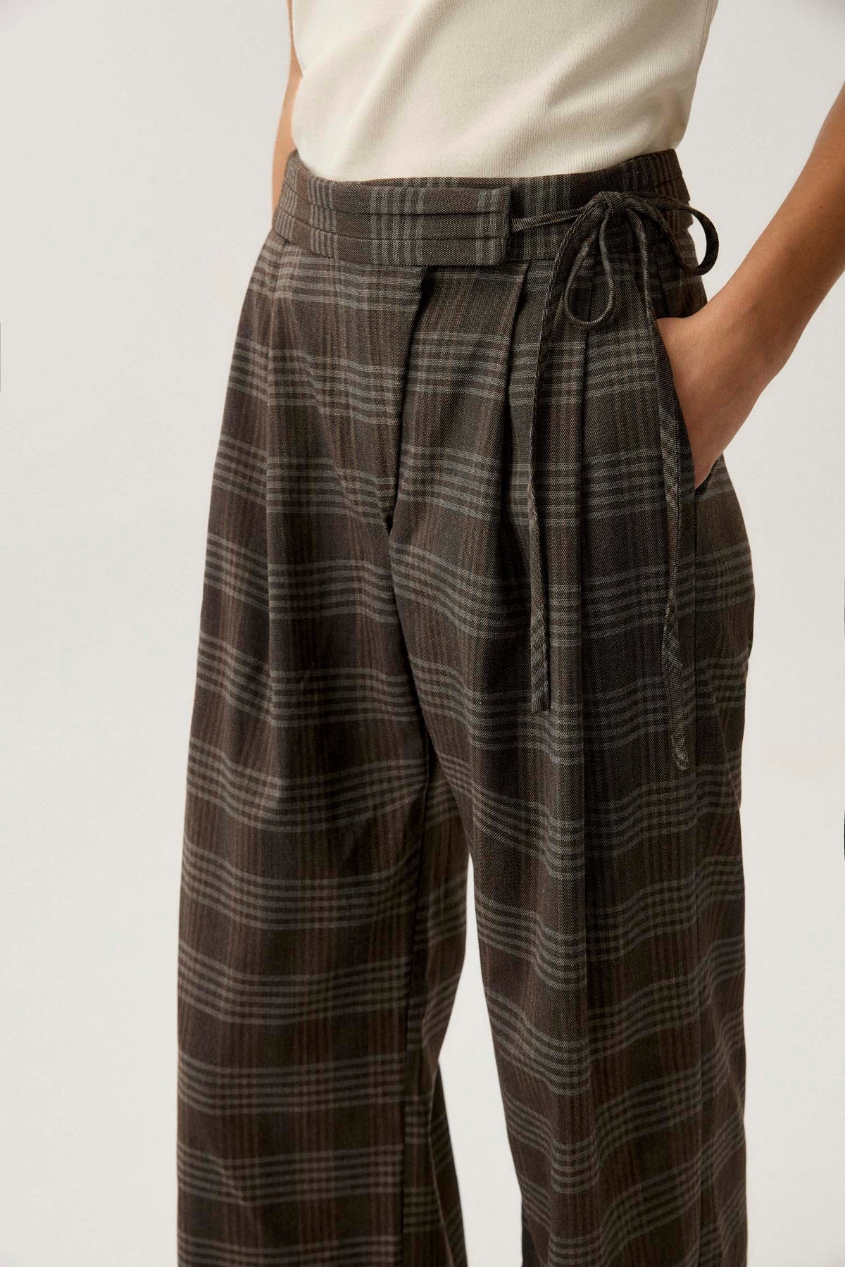 Pantalón ALANA Cuadros Gris - BIMANI
