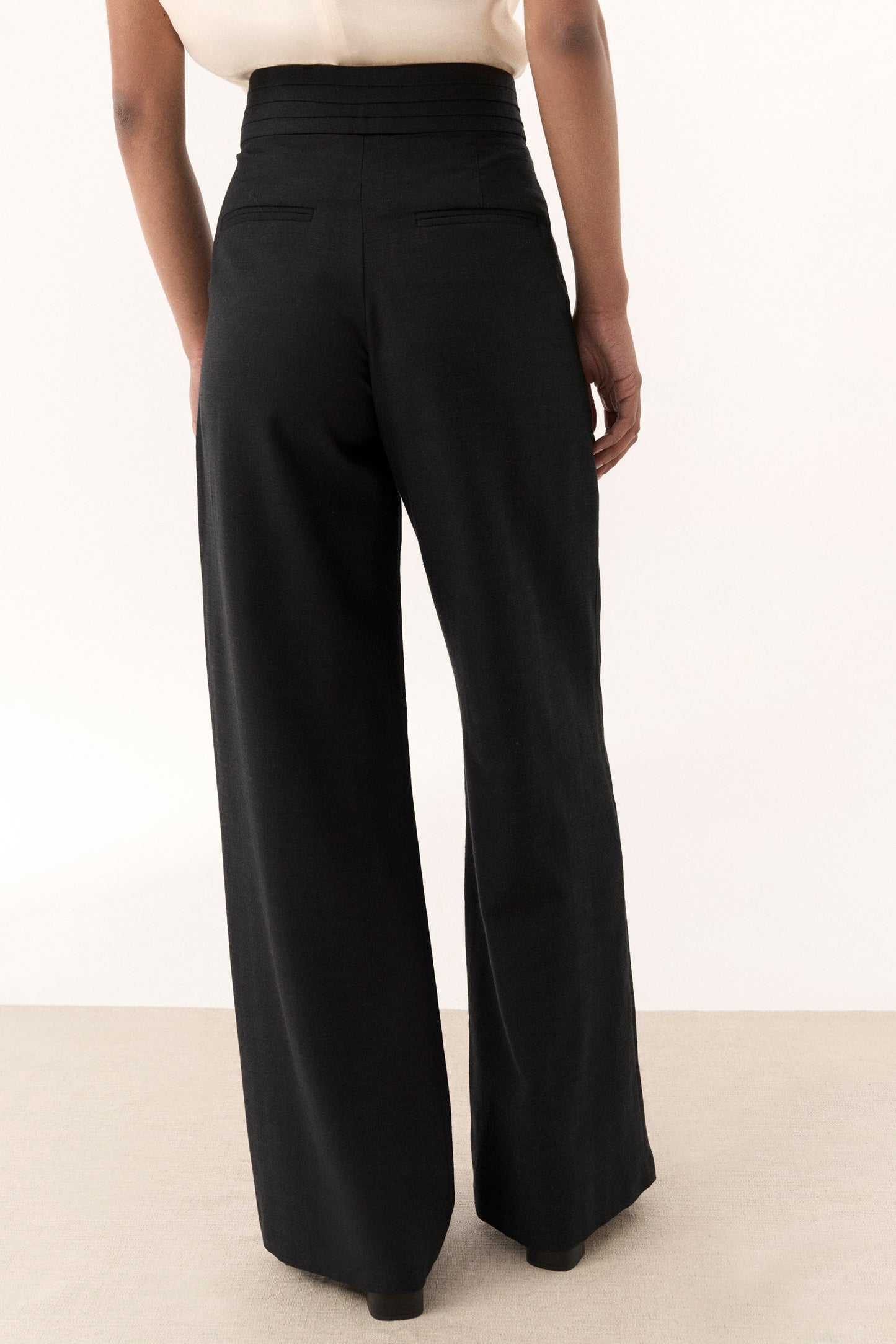 EMY Black trousers