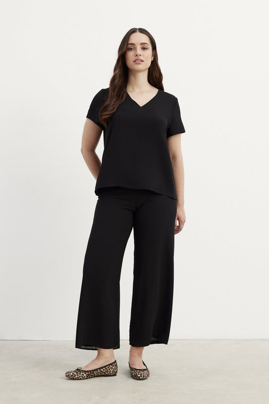 LEVANTE Trousers Black