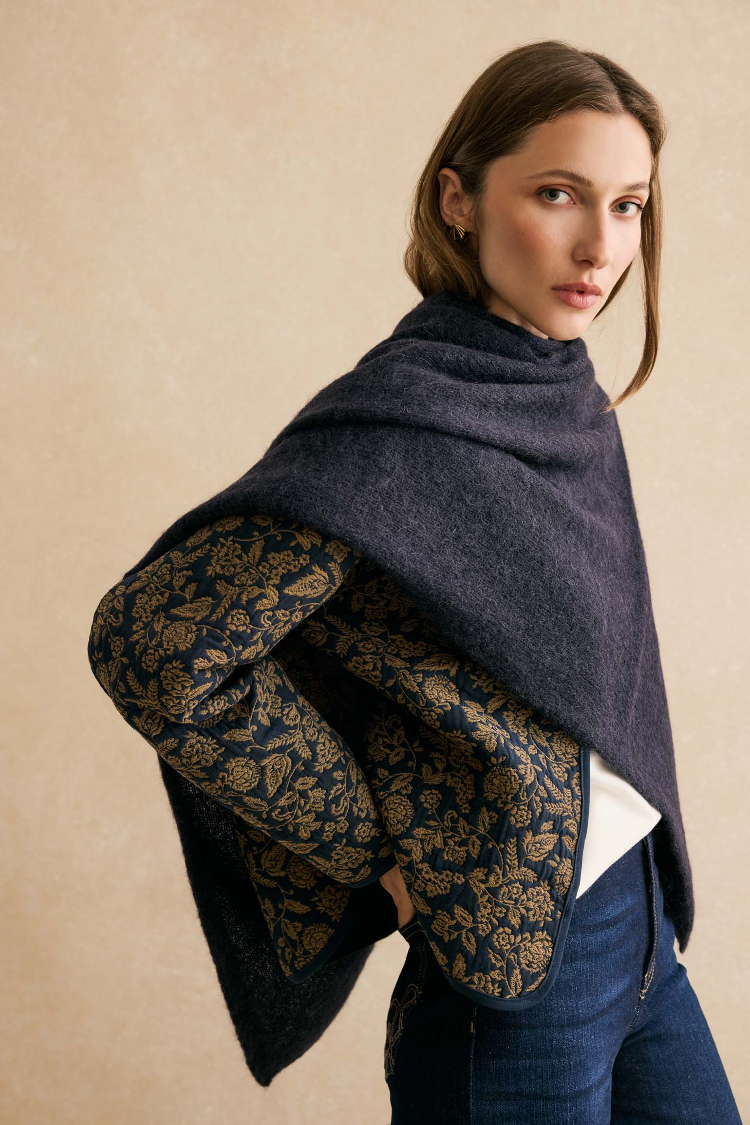 Poncho MOHAIR Azul Marino - BIMANI