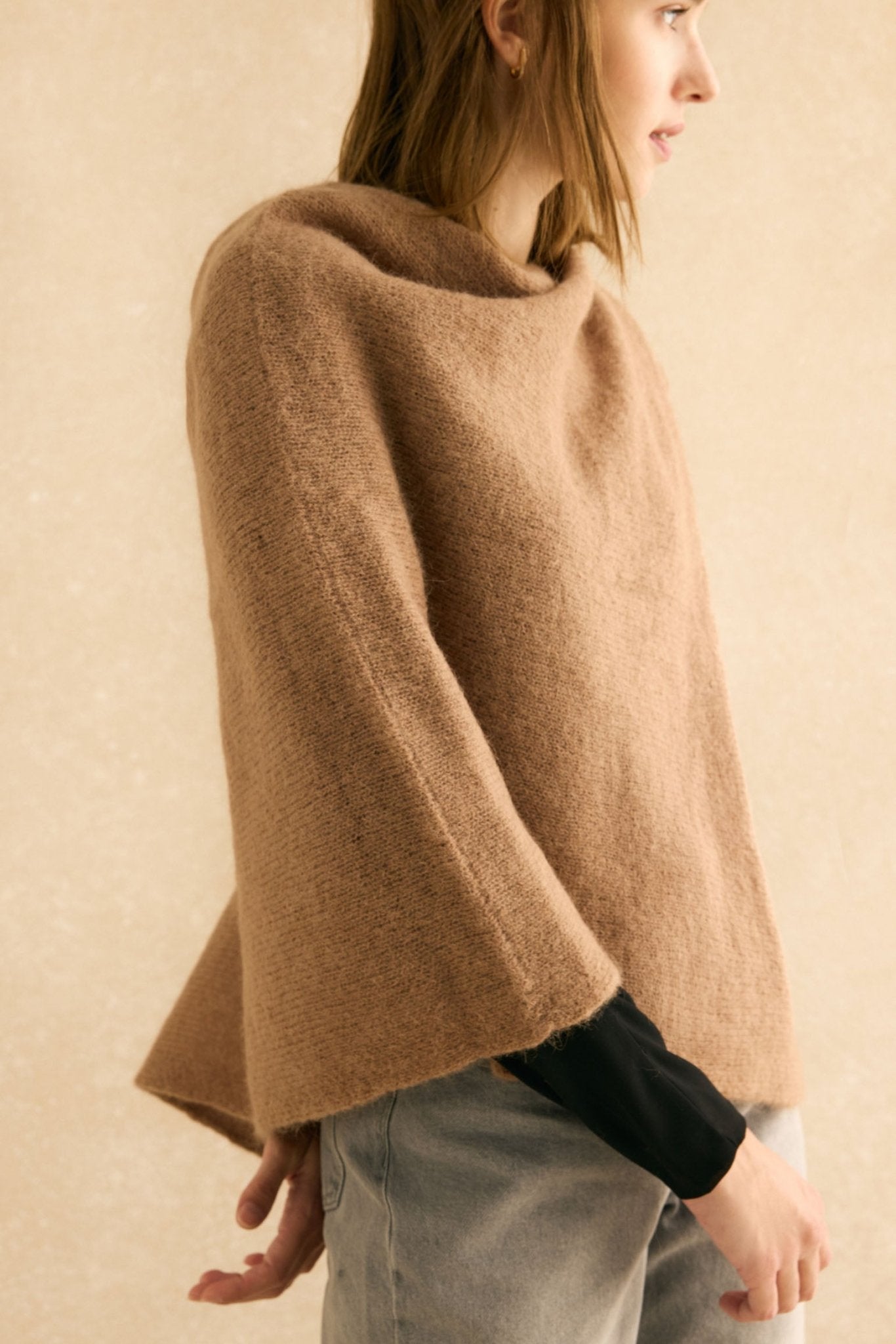 Poncho MOHAIR Beige para Mujer BIMANI