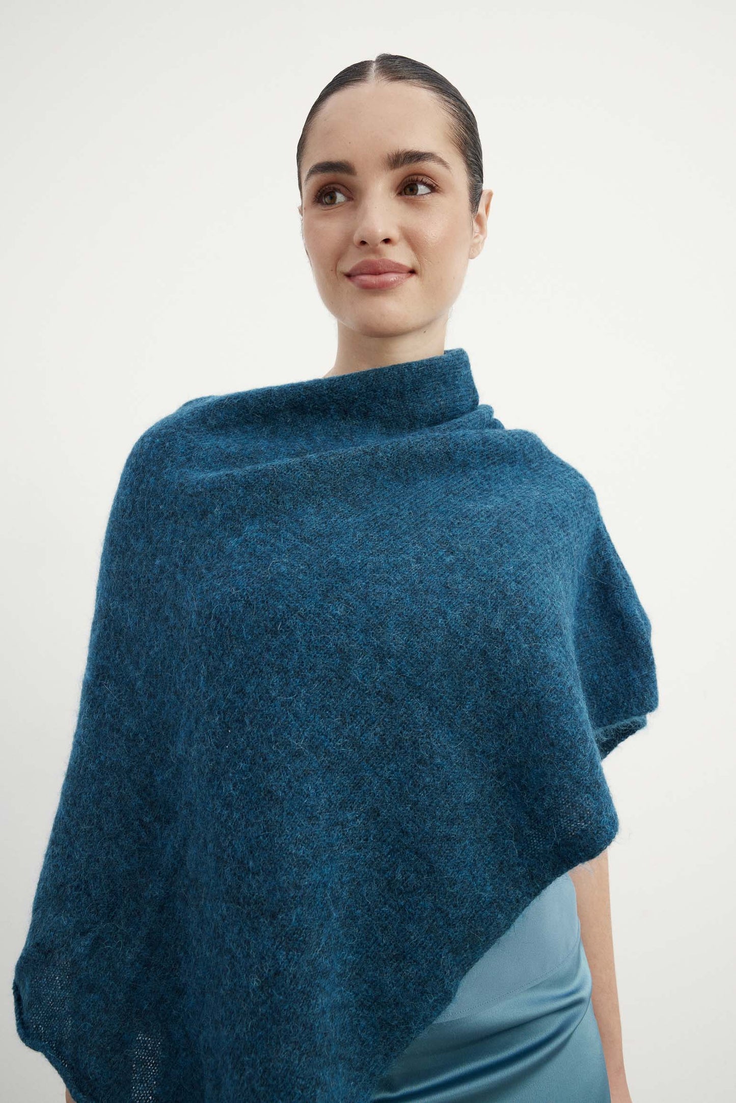 Poncho MOHAIR Teal