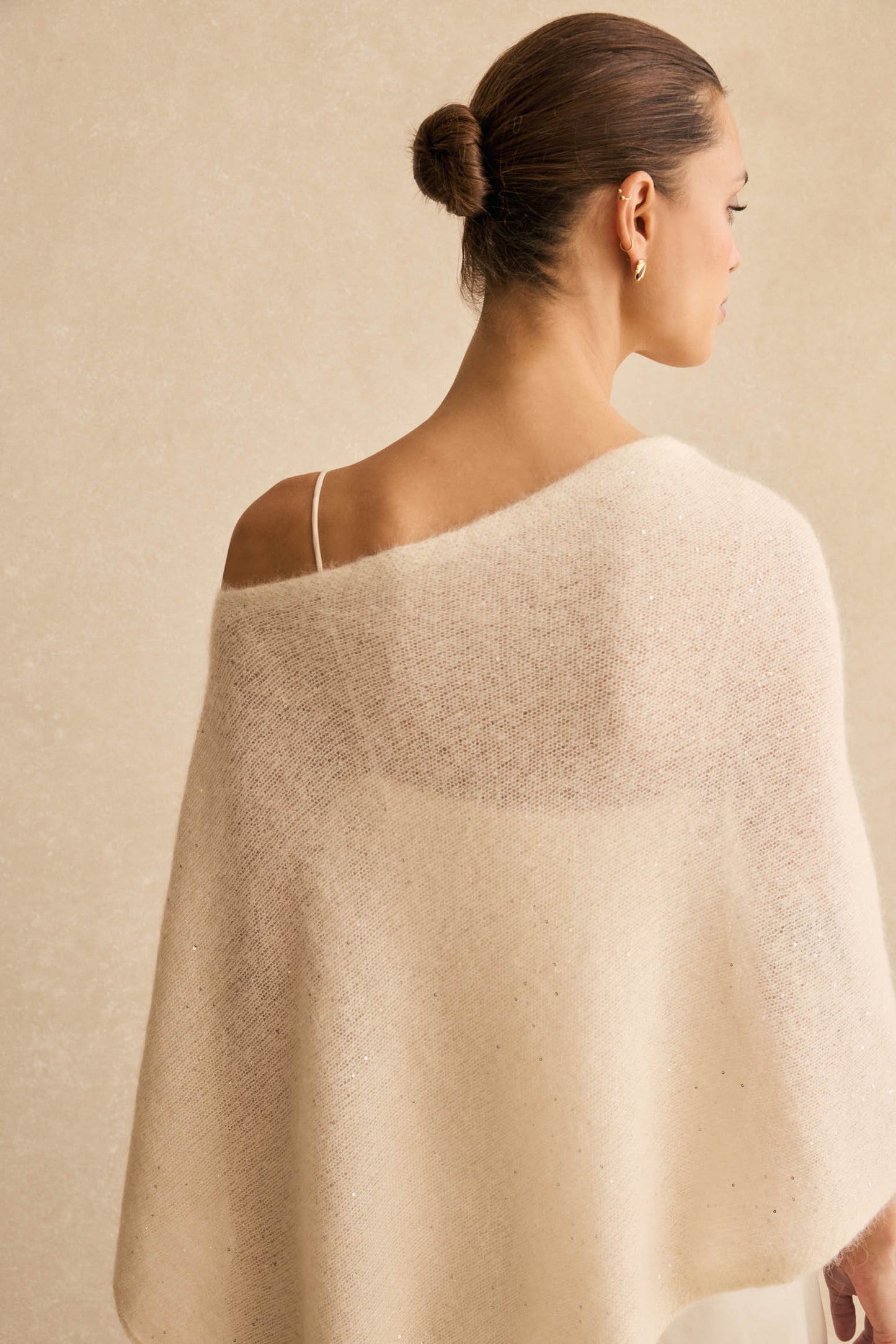 Poncho COLETTE MOHAIR Blanco - BIMANI
