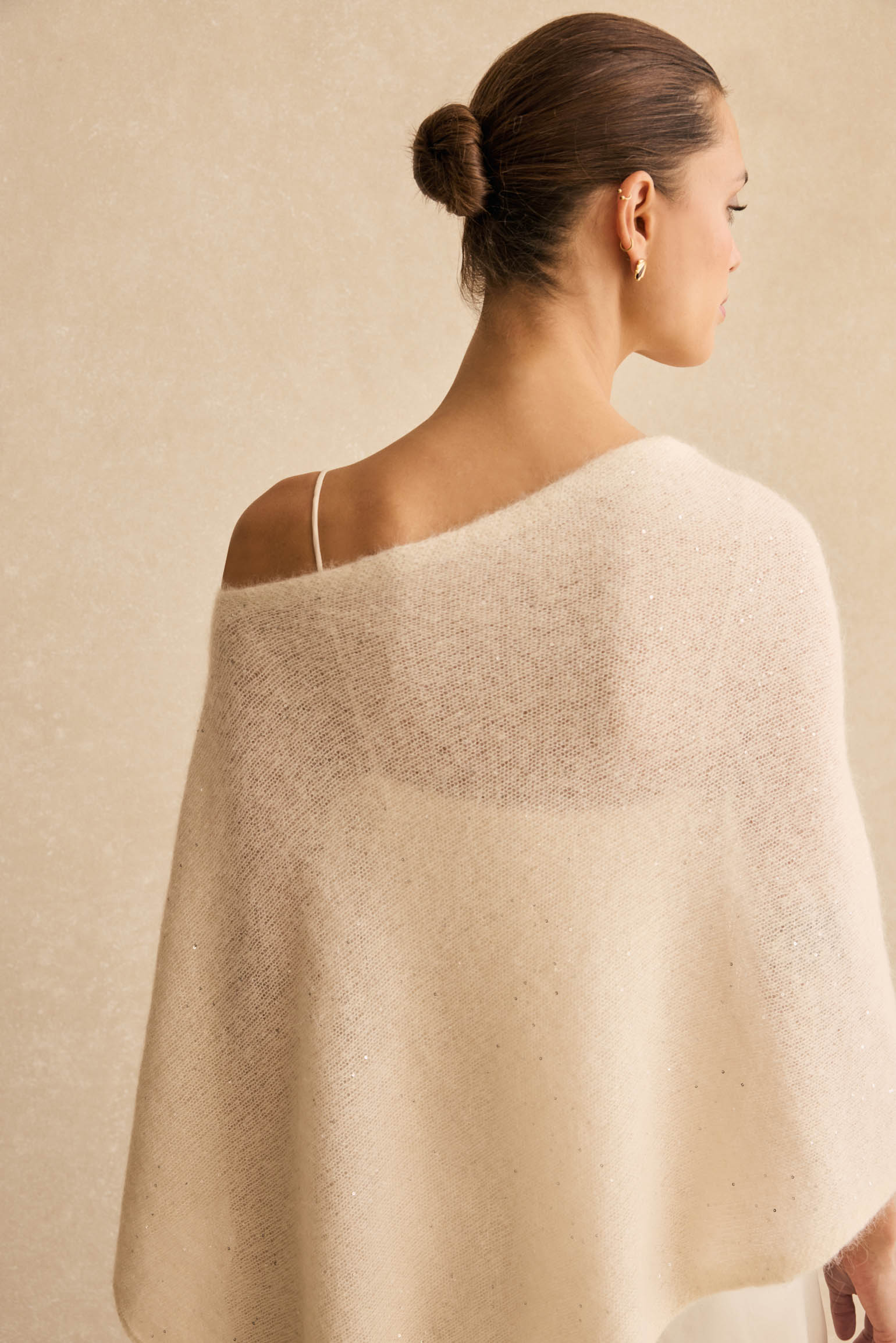 Poncho COLETTE MOHAIR Blanco - BIMANI