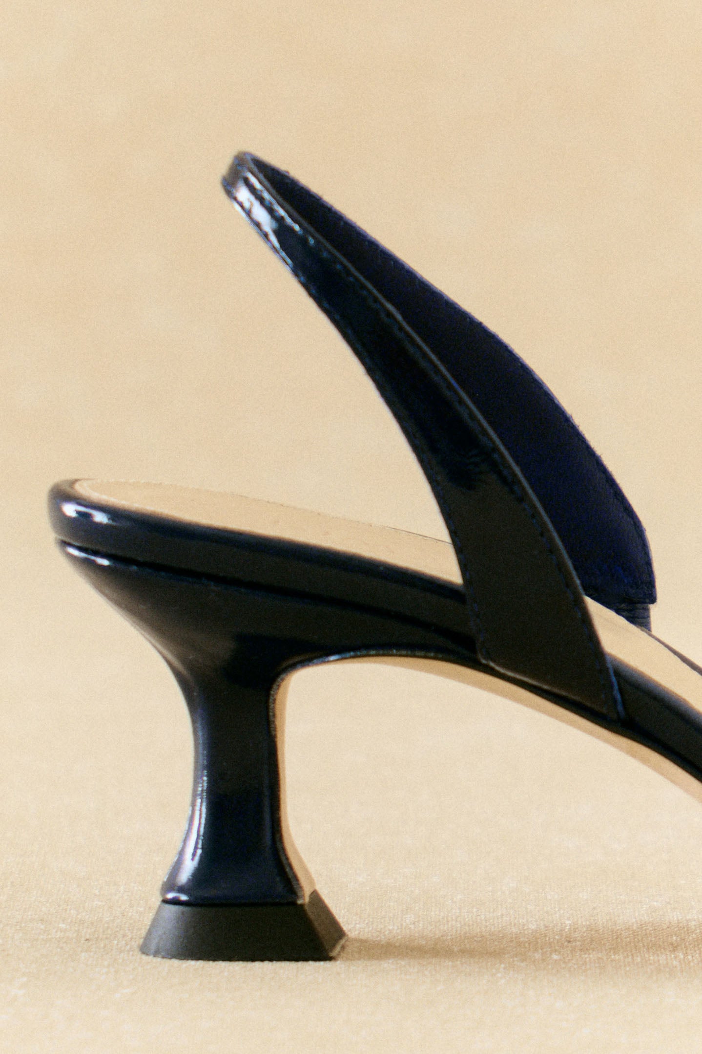 Stiletto NURIA Petite Charol Navy - BIMANI