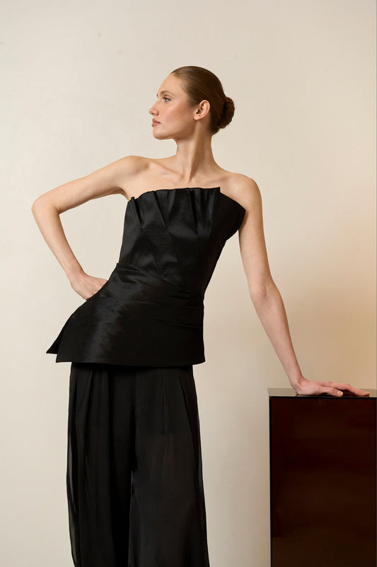 Top GISELLE Negro Magnético