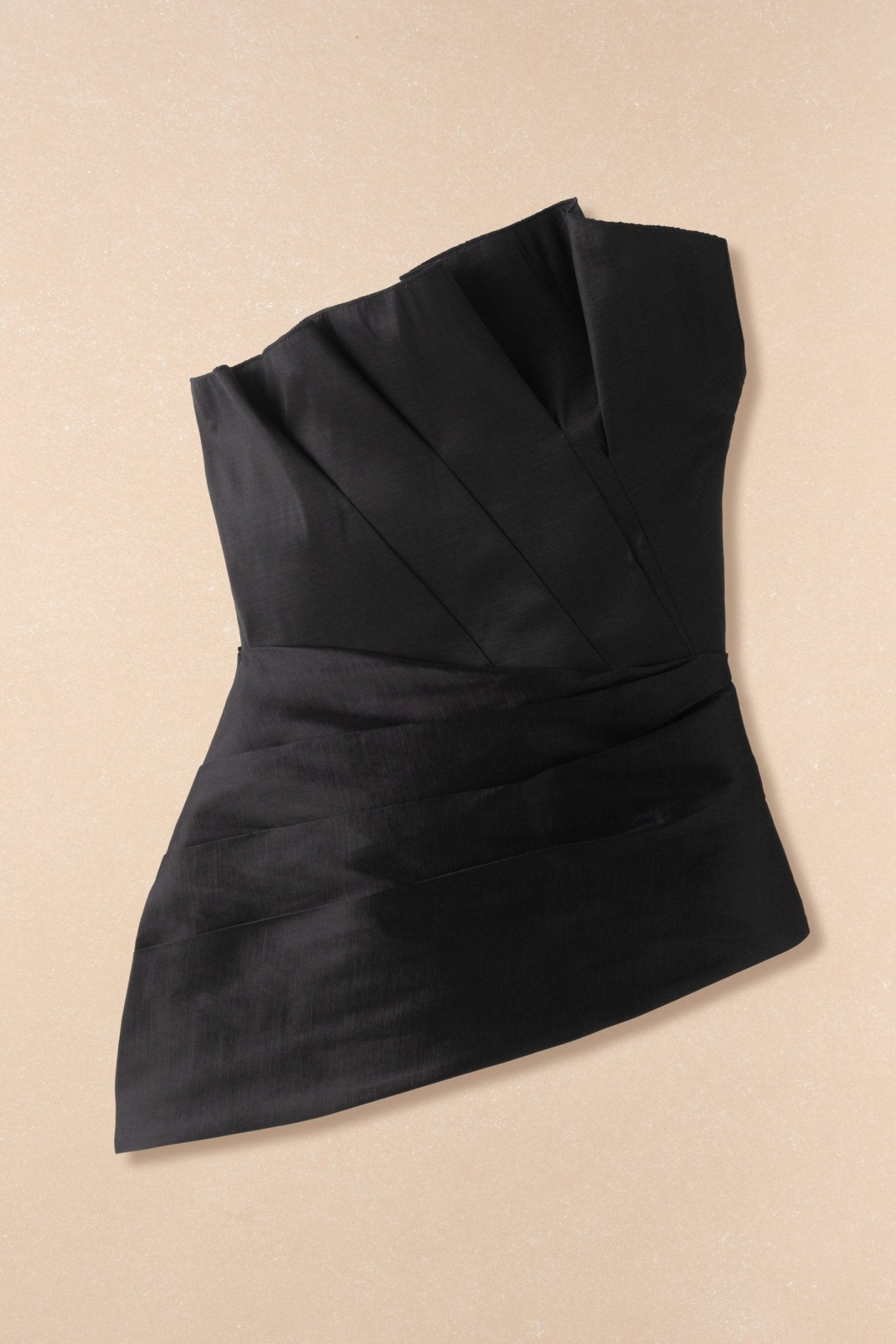 Top GISELLE Black Magnetic