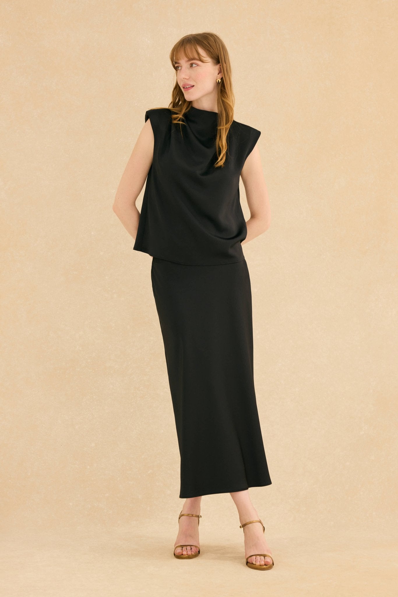 Top SELENE Negro Magnético - BIMANI