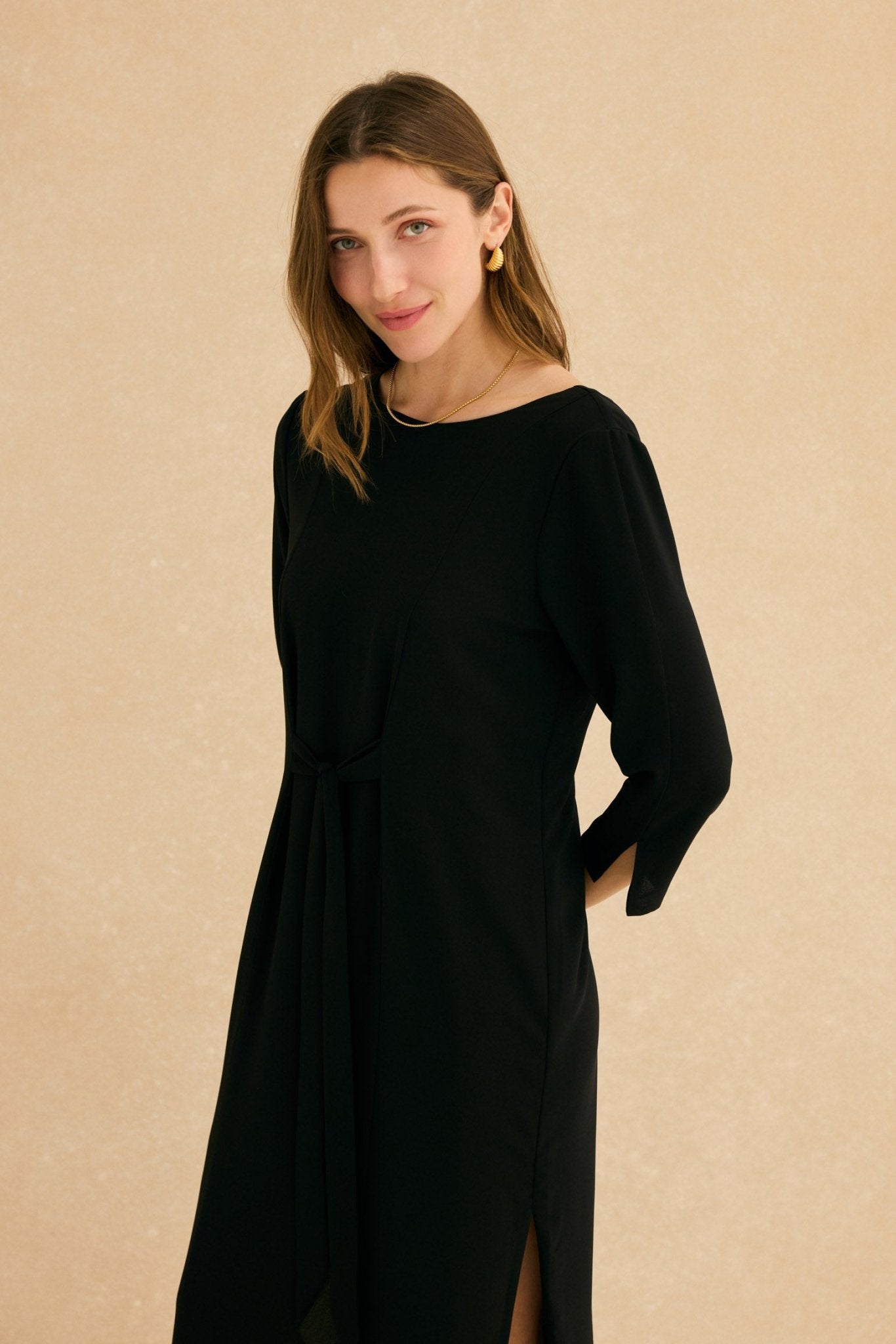 Vestido ABRAZO INVIERNO Negro Magnético - BIMANI