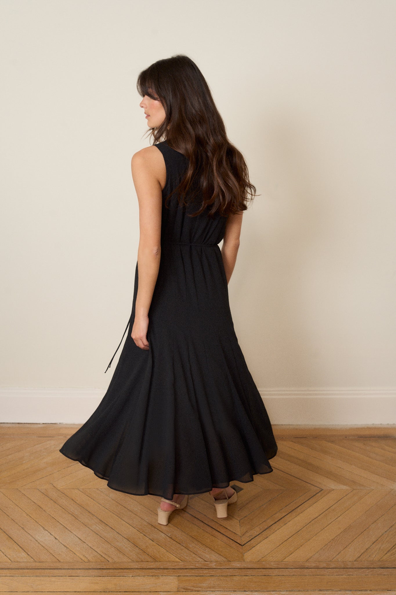 Vestido CORALIMA Negro Magnético - BIMANI