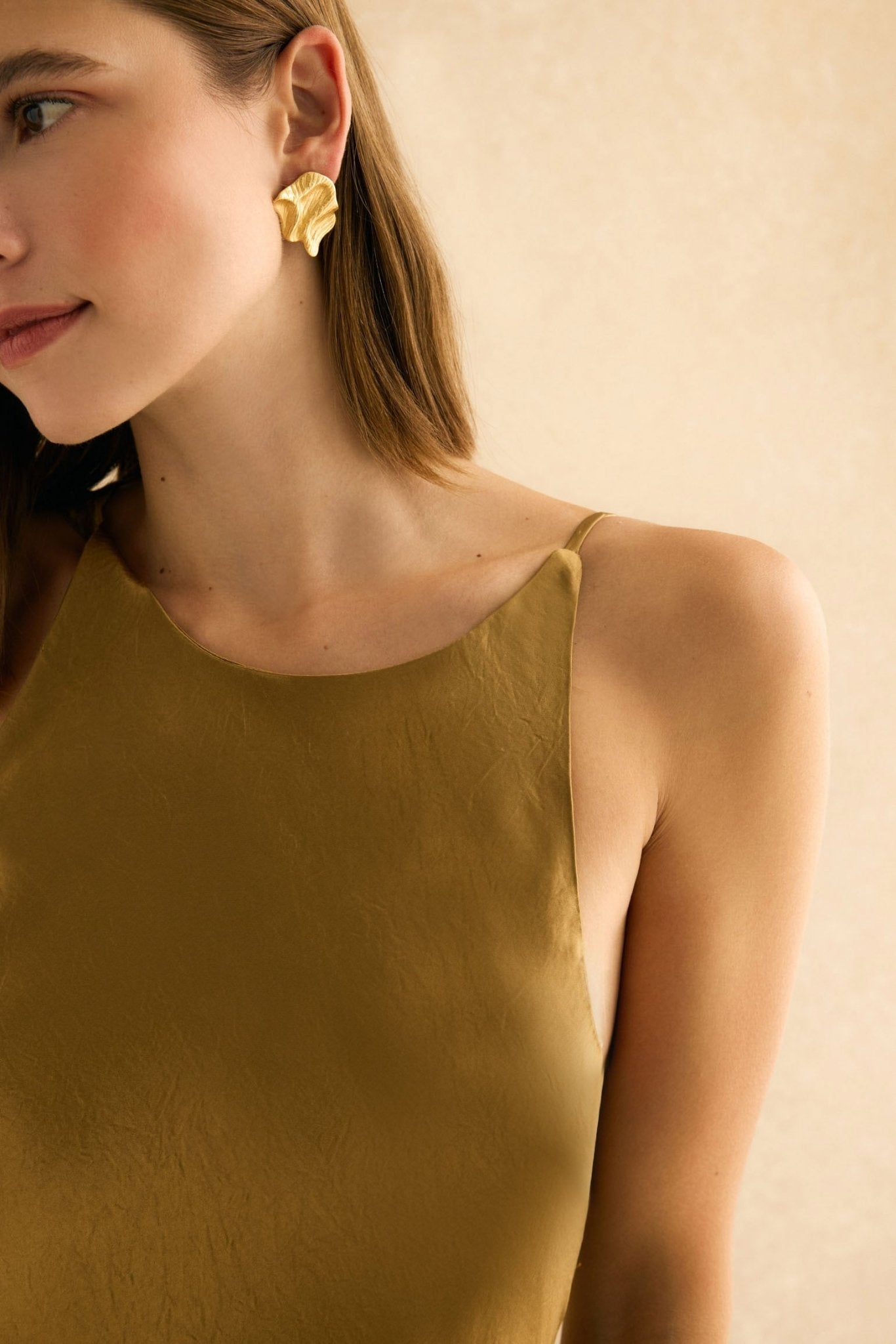 Vestido ELARA Dorado - BIMANI