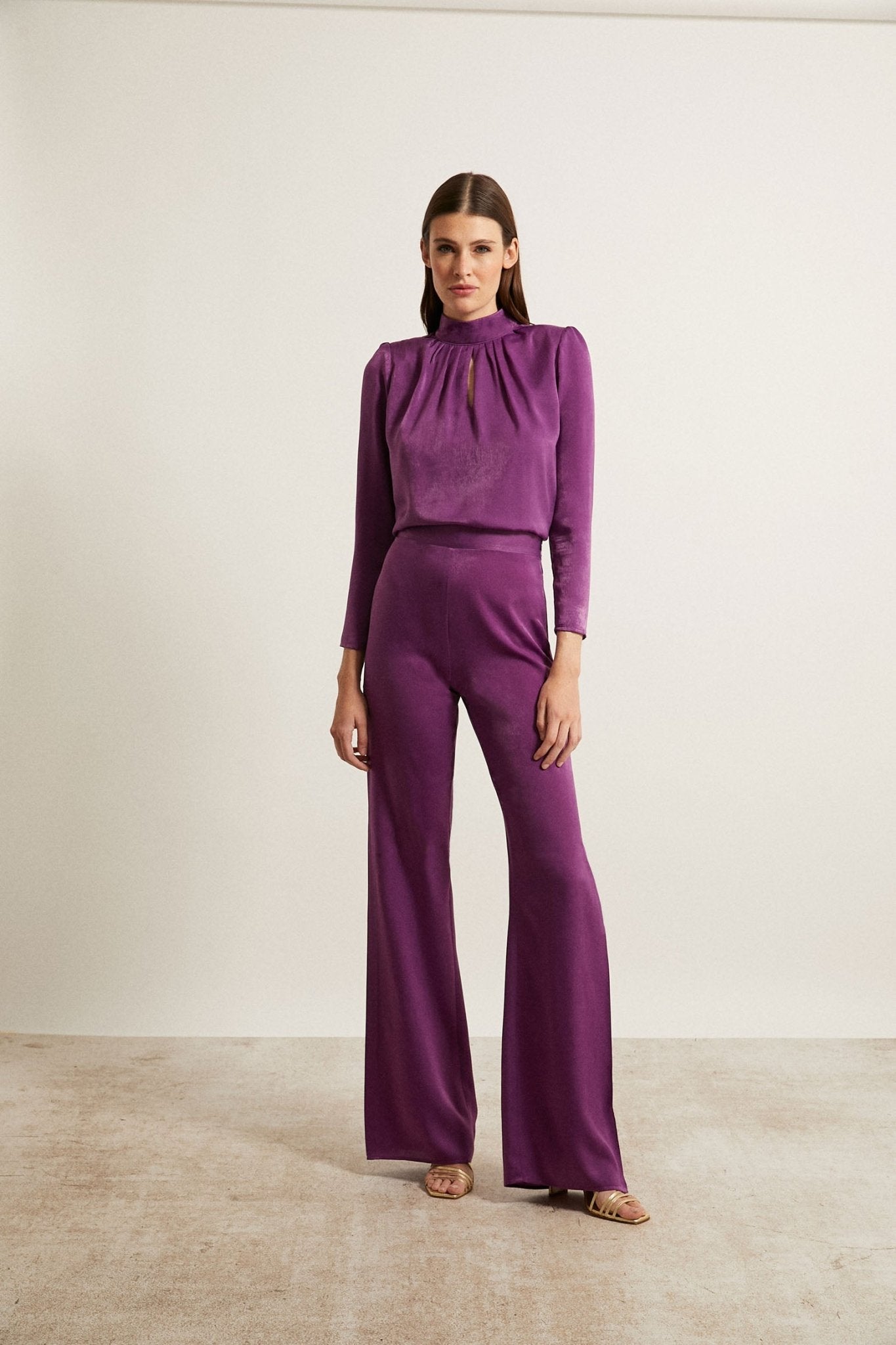 Pantalon morado zara hot sale